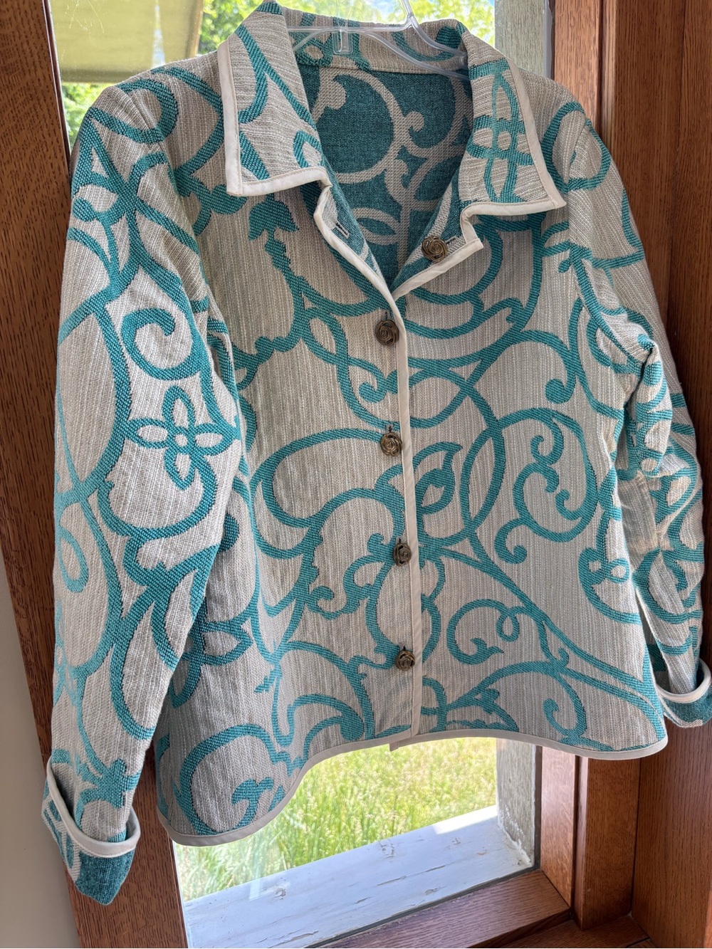 Gorgeous Winding River Reversible Jacket Green Cream Brocade Fleur de Lis Large